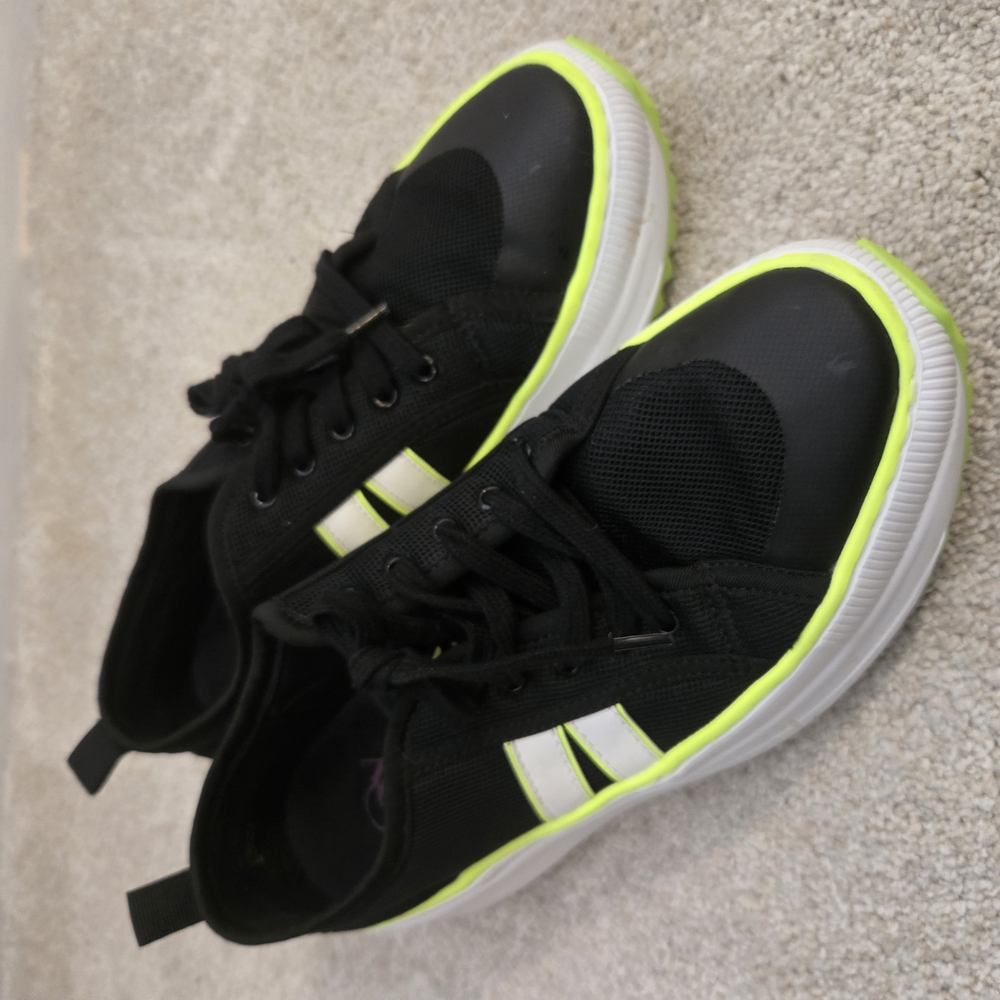 Black and Neon Green Sneakers🍒